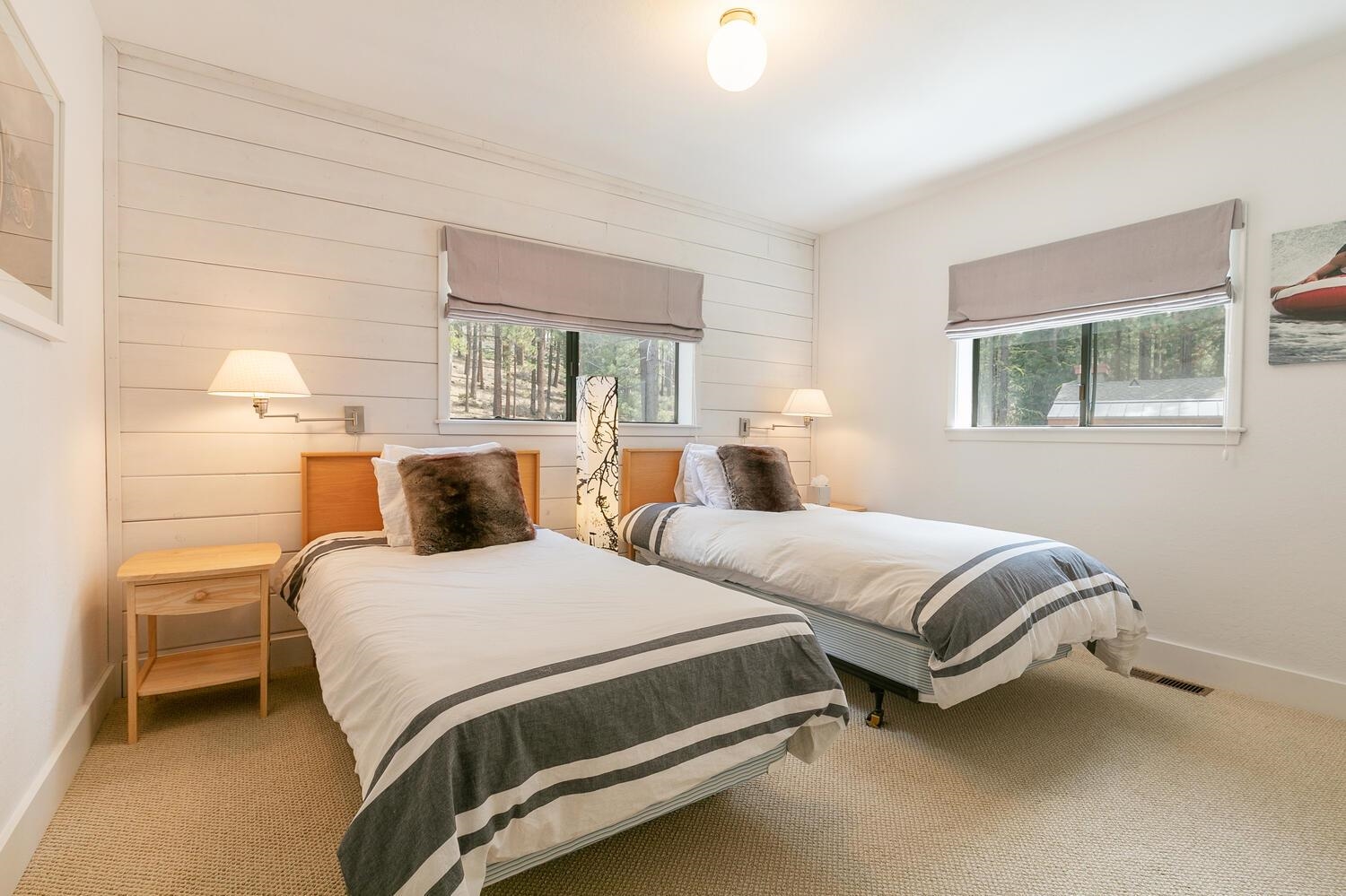 326 Skidder Trail Truckee, CA 96161 - Photo 16 of 21 a bedroom with two beds and a window