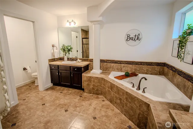 $1,175,000 | 11401 58th Avenue Southeast, Everett, WA 98208