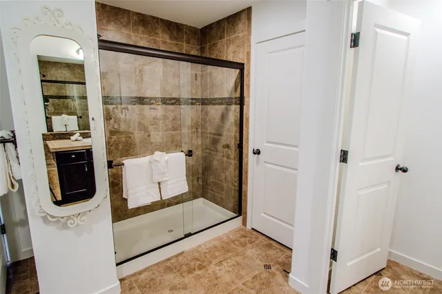 $1,175,000 | 11401 58th Avenue Southeast, Everett, WA 98208