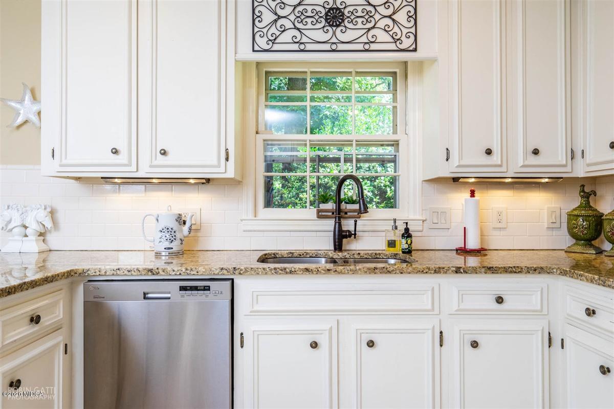 4801 Oxford Road Macon, GA 31210 - Photo 16 of 59 16-DSC03819