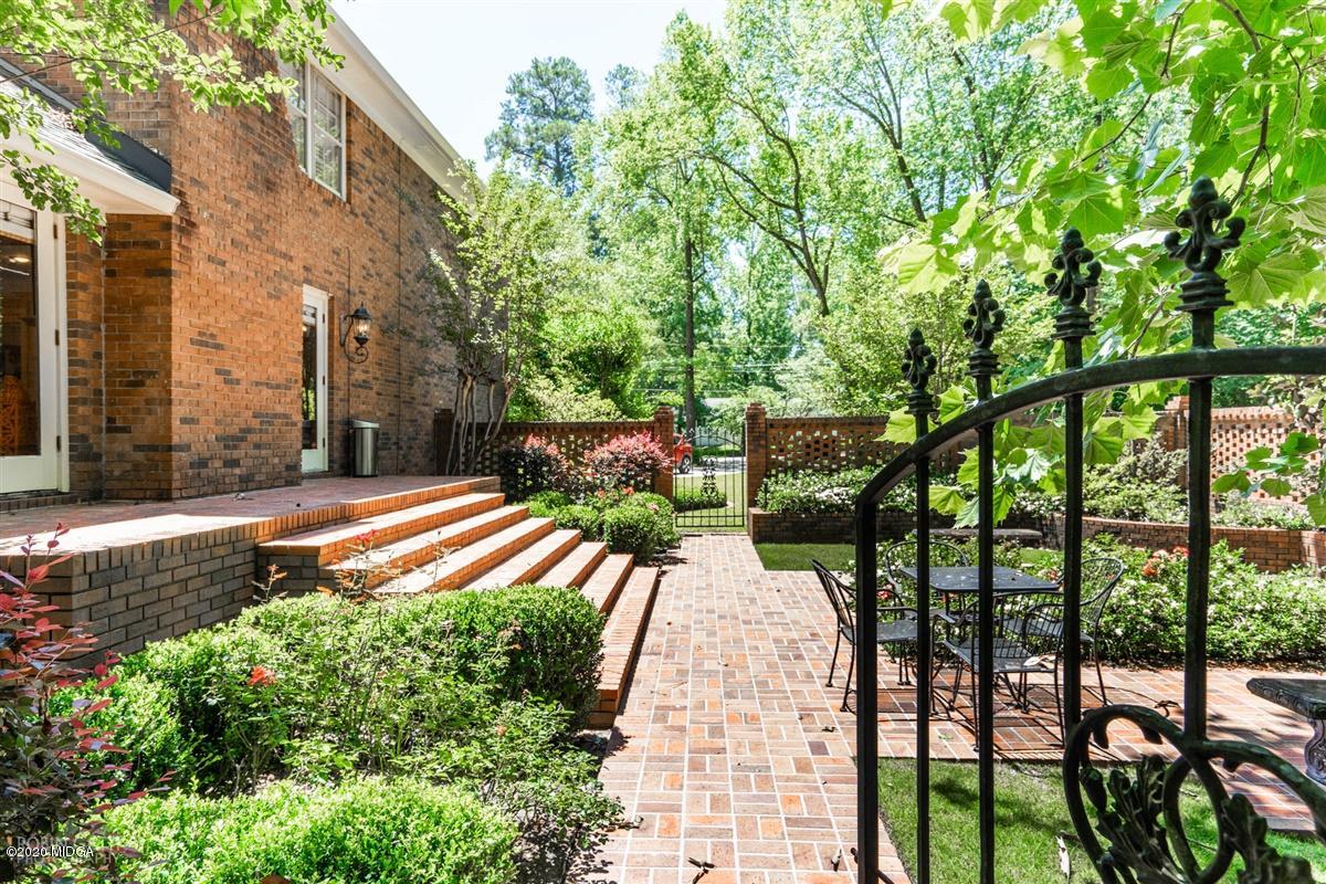 4801 Oxford Road Macon, GA 31210 - Photo 44 of 59 44-DSC03877