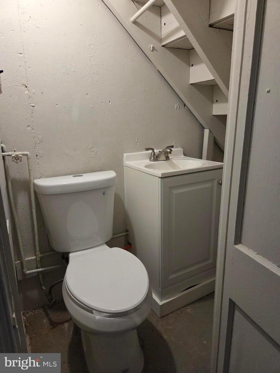 1315 Harshaw Road Brookhaven, PA 19015 - Photo 14 of 16 Powder room in basement