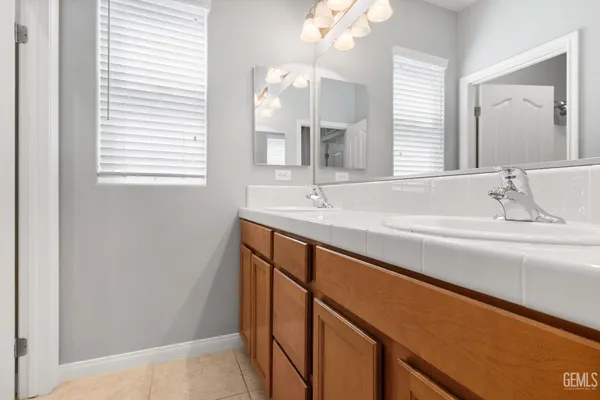 $410,000 | Undisclosed Address, Bakersfield, CA 93311