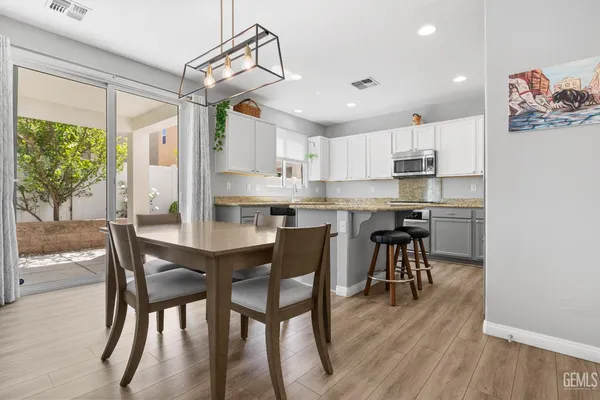$410,000 | Undisclosed Address, Bakersfield, CA 93311
