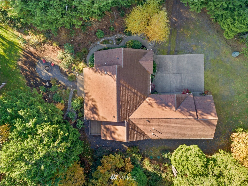 13313 Gibralter Road Anacortes, WA 98221 - Photo 2 of 33 Gallery Image 2