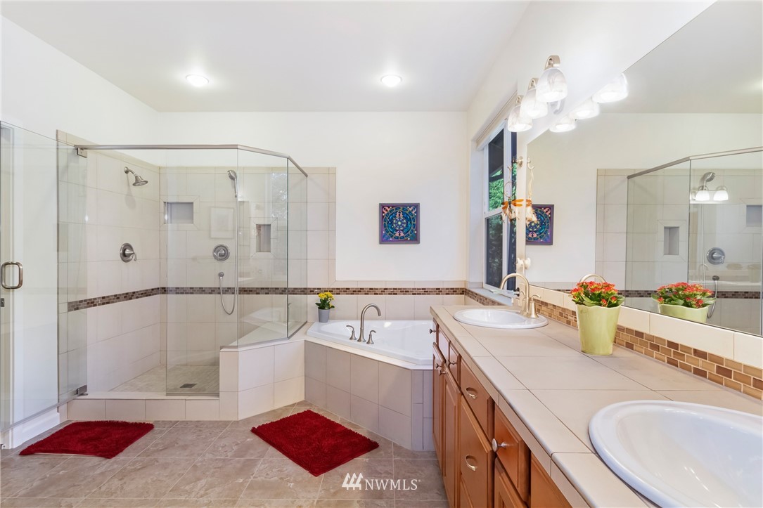 13313 Gibralter Road Anacortes, WA 98221 - Photo 16 of 33 Gallery Image 16