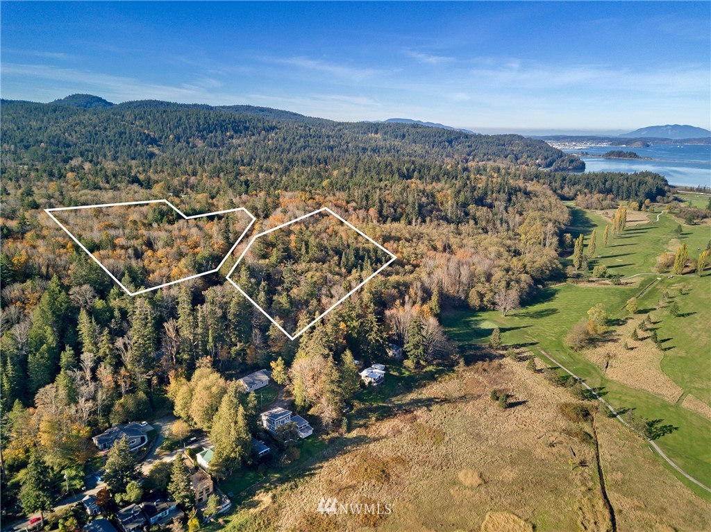 13313 Gibralter Road Anacortes, WA 98221 - Photo 4 of 33 Gallery Image 4