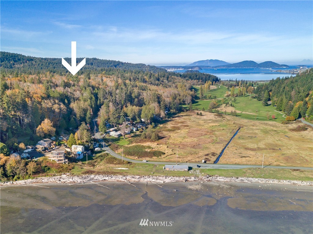 13313 Gibralter Road Anacortes, WA 98221 - Photo 5 of 33 Gallery Image 5