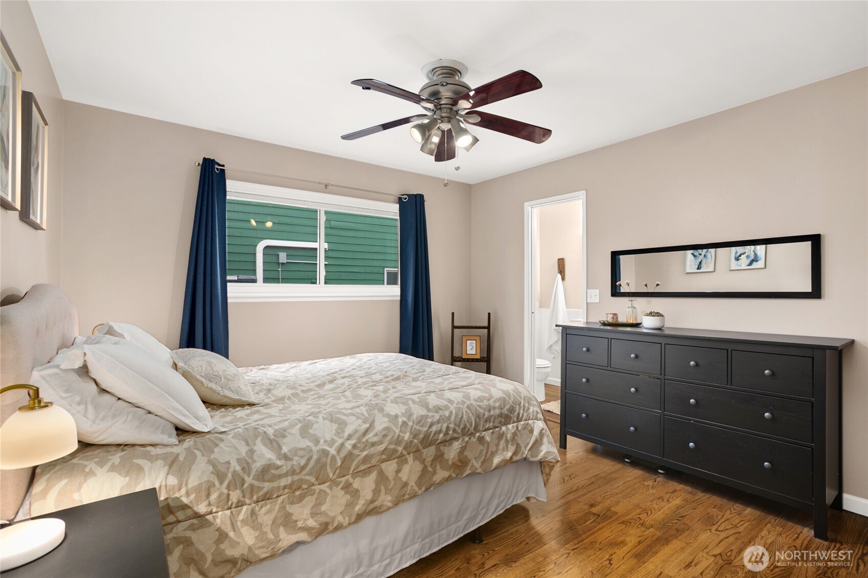 11618 Southeast 166th Place Renton, WA 98058 - Photo 16 of 28