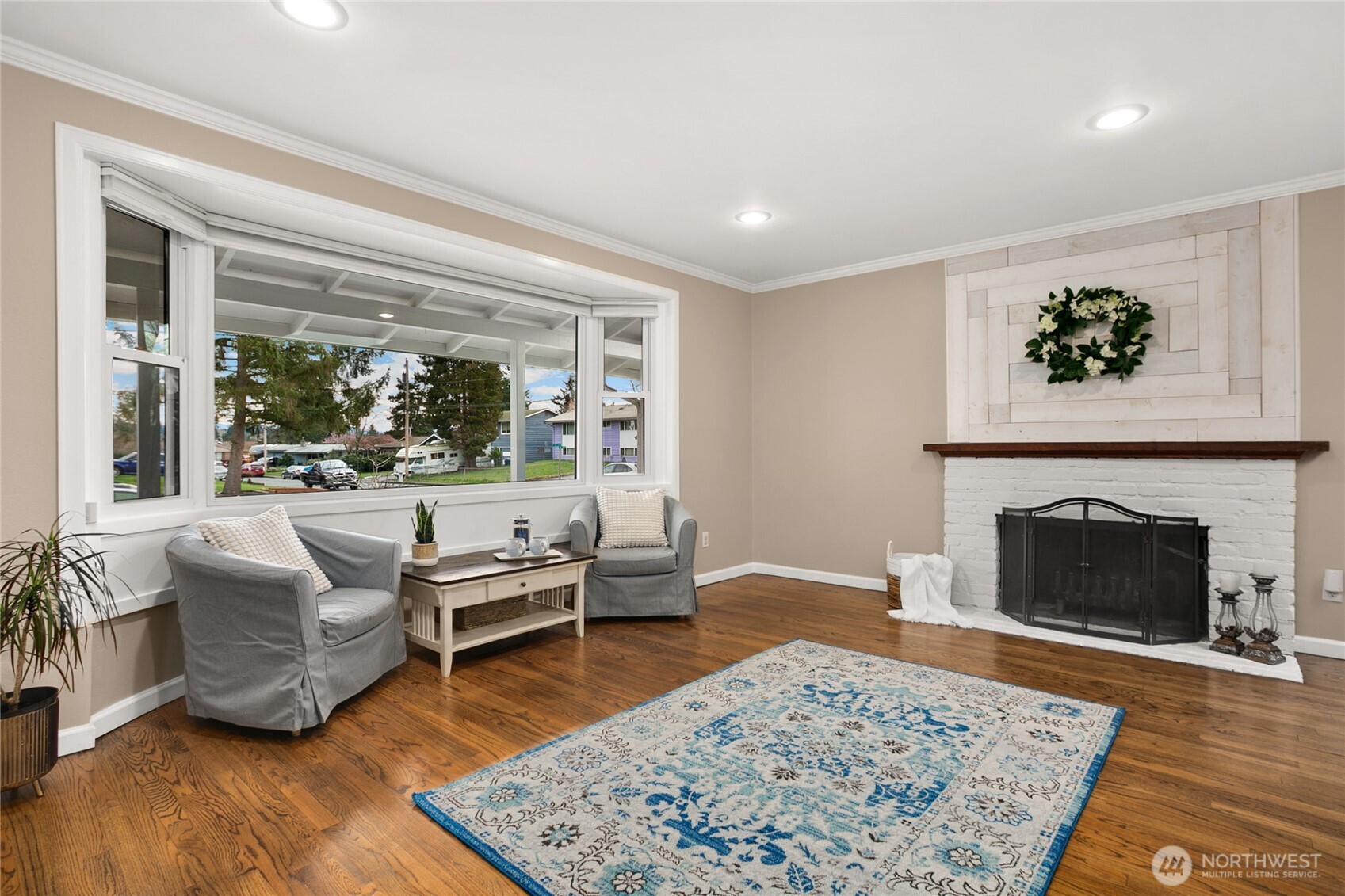 11618 Southeast 166th Place Renton, WA 98058 - Photo 5 of 28