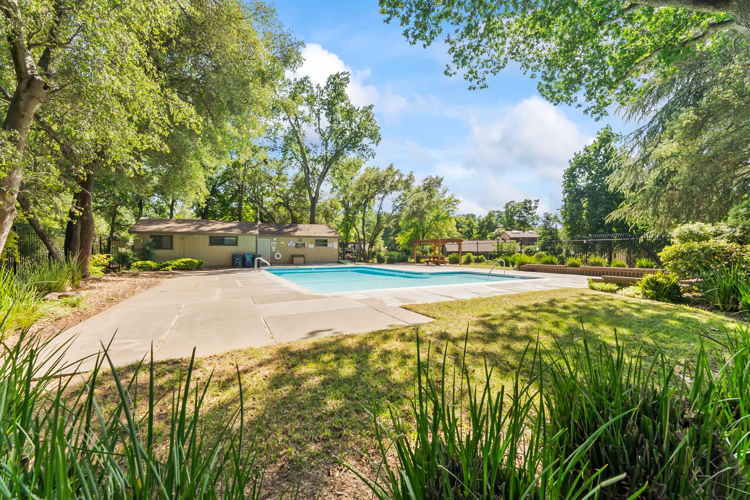 7023 Rio Cuarto Court Citrus Heights, CA 95621 - Photo 19 of 55