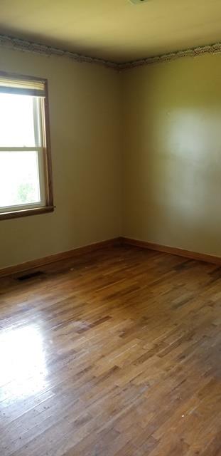 6775 Fall River Road Leoma, TN 38468 - Photo 10 of 26 a view of an ocean & window