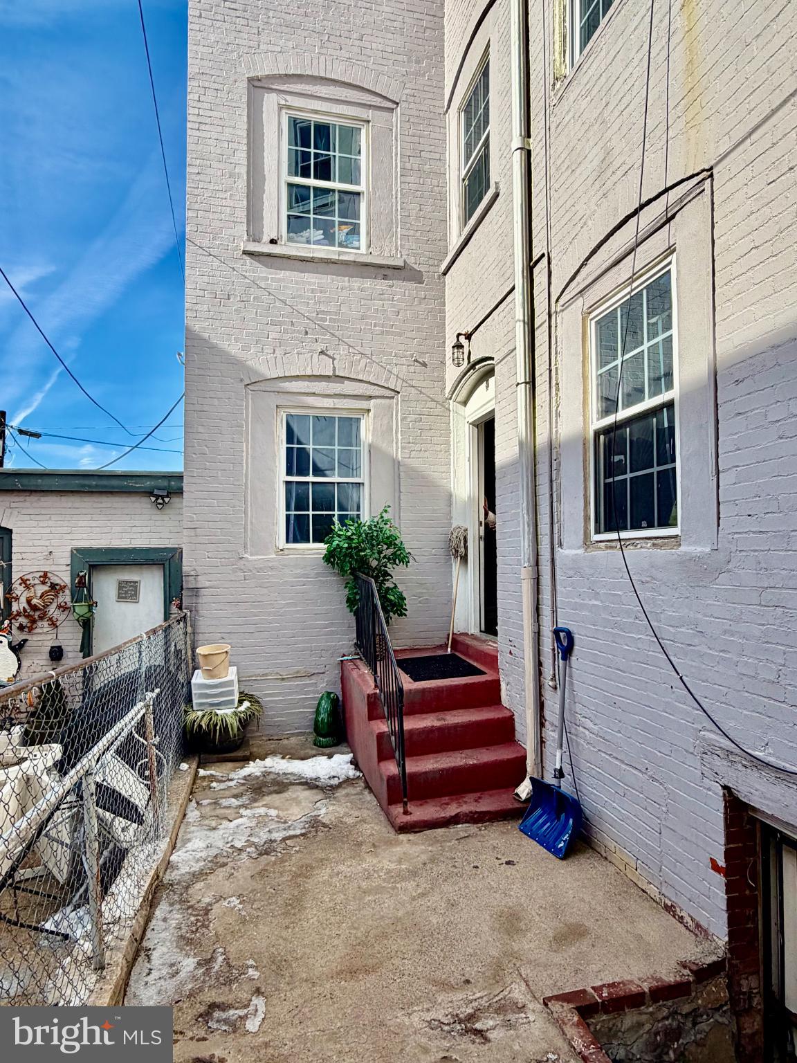 226 North 10th Street Reading, PA 19601 - Photo 24 of 56 2BR apartment only access through side alley