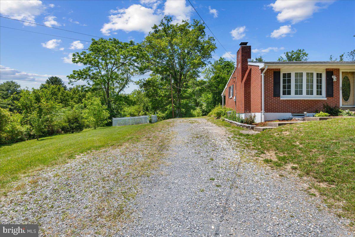 13816 White Oak Ridge Hancock, MD 21750 - Photo 29 of 37