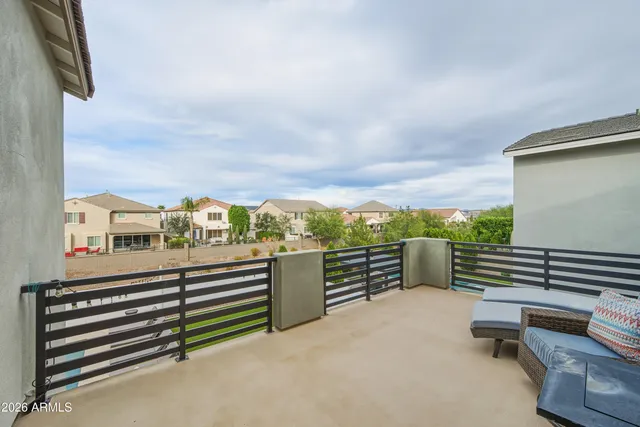 a view of outdoor space with city view