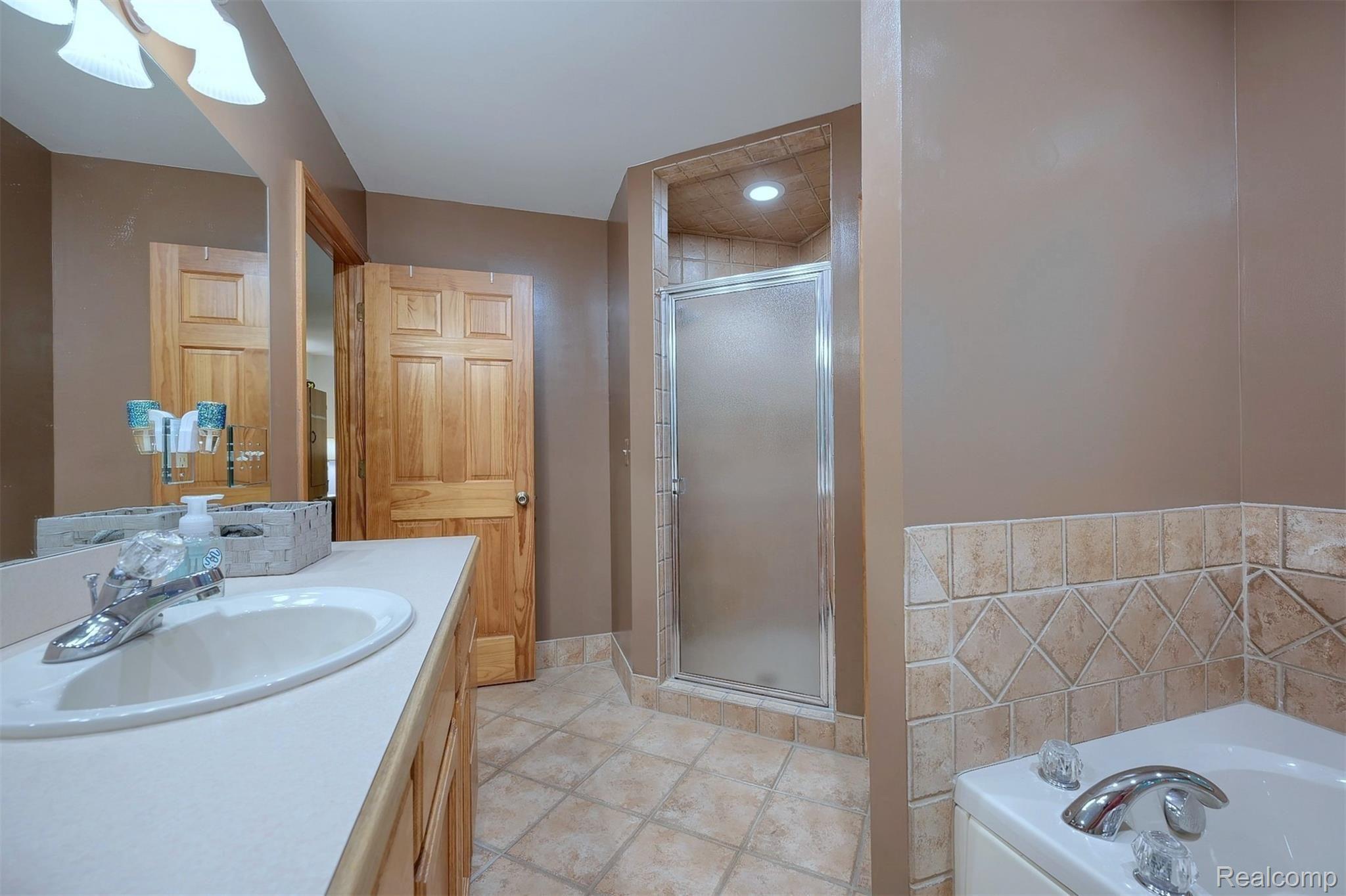 4781 Havens Road Leonard, MI 48367 - Photo 24 of 45 24-Master-Bedroom-3rd-View.jpg
