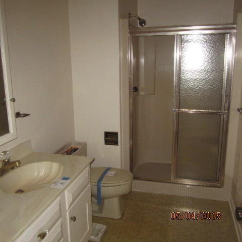 58154 Avery Road Three Rivers, MI 49093 - Photo 4 of 11 a bath