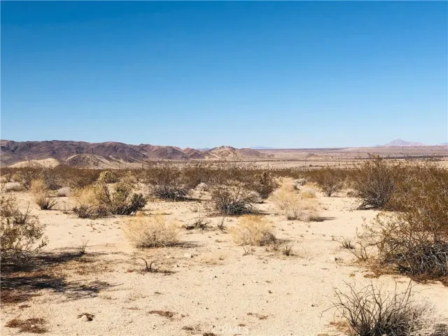 $16,500 | 5 Appian, Venice, CA 90291