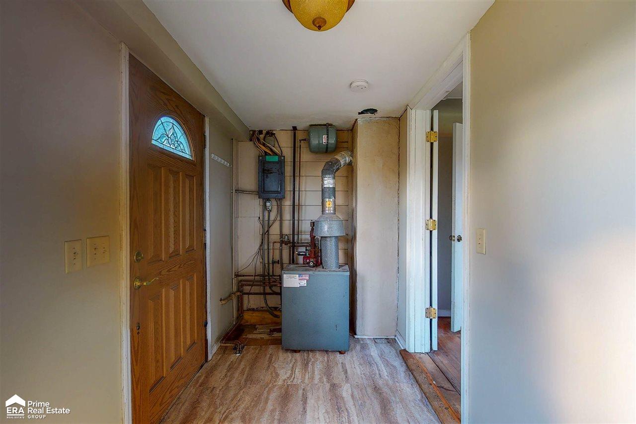 4083 North Center Road Flint, MI 48506 - Photo 24 of 49 50061272-26.JPG