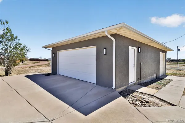 $550,000 | 668 East Milt Drive, Pueblo, CO 81007