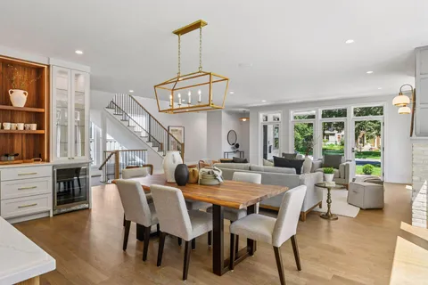 $2,175,000 | 1984 Kenwood Parkway, Minneapolis, MN 55405