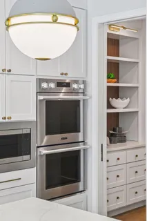 $2,175,000 | 1984 Kenwood Parkway, Minneapolis, MN 55405