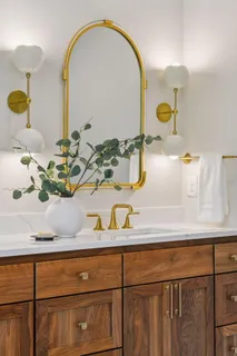 $2,175,000 | 1984 Kenwood Parkway, Minneapolis, MN 55405