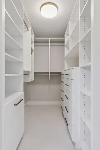 $2,175,000 | 1984 Kenwood Parkway, Minneapolis, MN 55405