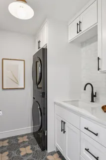 $2,175,000 | 1984 Kenwood Parkway, Minneapolis, MN 55405