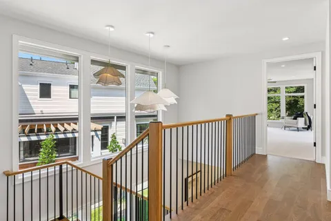 $2,175,000 | 1984 Kenwood Parkway, Minneapolis, MN 55405