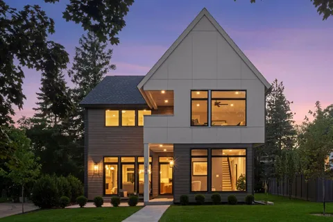 $2,175,000 | 1984 Kenwood Parkway, Minneapolis, MN 55405