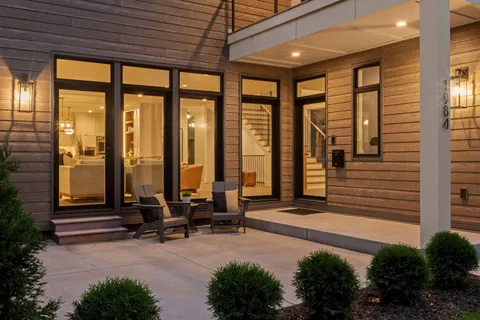 $2,175,000 | 1984 Kenwood Parkway, Minneapolis, MN 55405