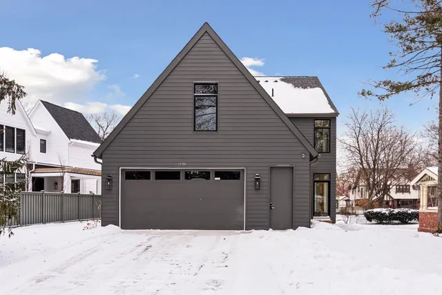 $2,175,000 | 1984 Kenwood Parkway, Minneapolis, MN 55405