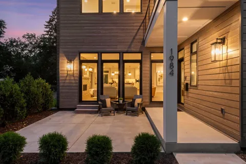 $2,175,000 | 1984 Kenwood Parkway, Minneapolis, MN 55405