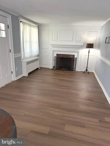 a view of a livingroom with a fireplace