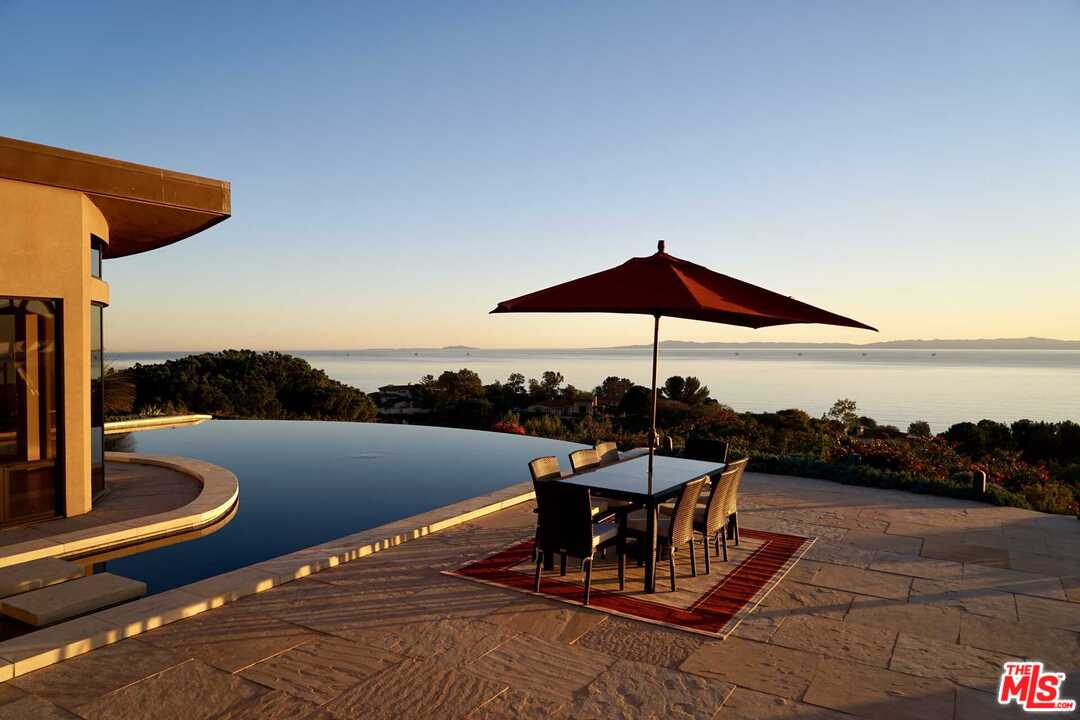 350 Ortega Ridge Road Montecito, CA 93108 - Photo 39 of 39 a view of a ocean with sitting area