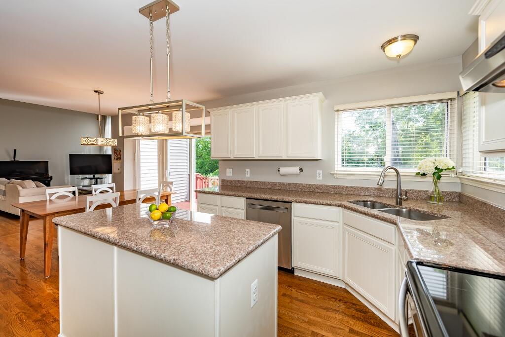 2278 Boulder Ridge Boulevard Ann Arbor, MI 48103 - Photo 15 of 75 DSC_7411-Edit (1024x683)