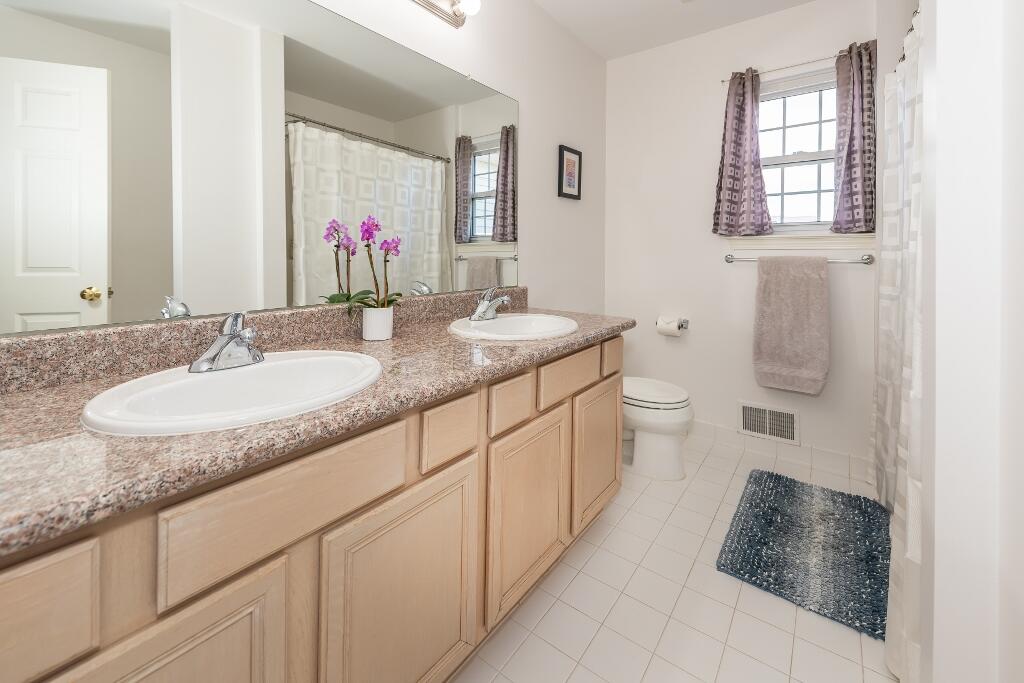 2278 Boulder Ridge Boulevard Ann Arbor, MI 48103 - Photo 59 of 75 DSC_7428-Edit (1024x683)