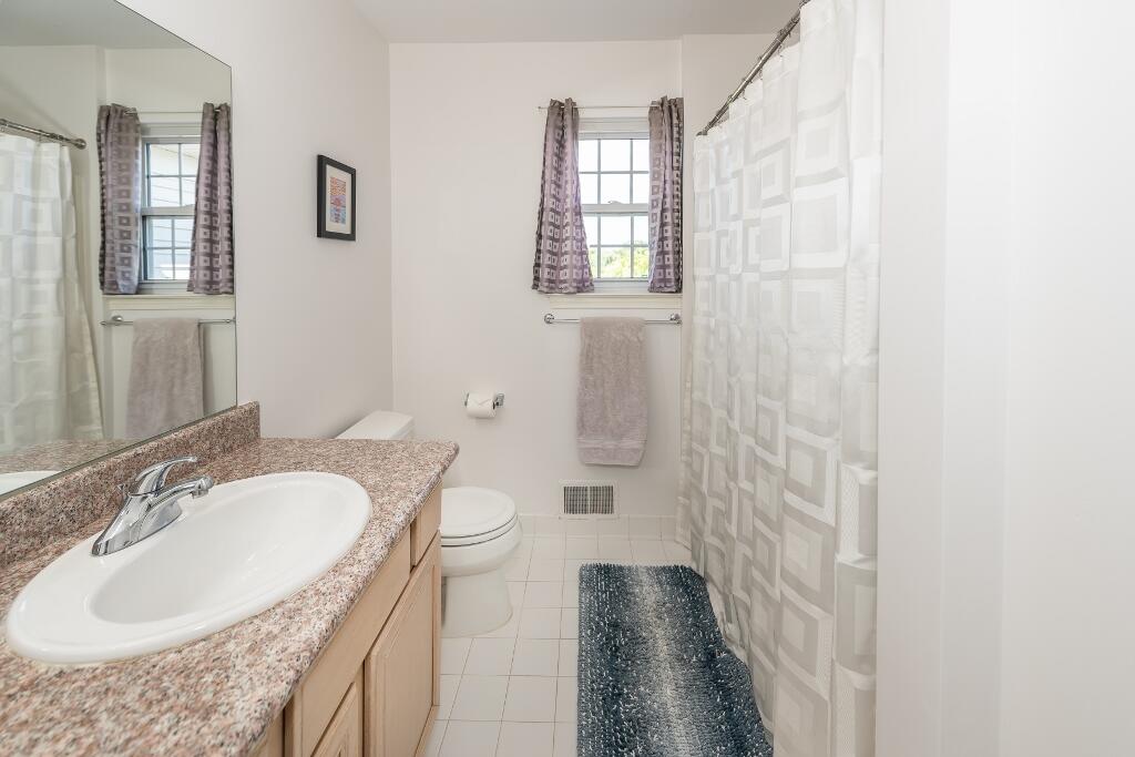 2278 Boulder Ridge Boulevard Ann Arbor, MI 48103 - Photo 60 of 75 DSC_7429-Edit (1024x683)