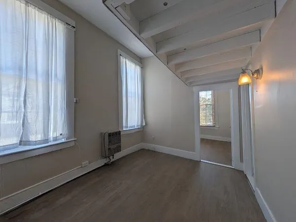 $1,625 | 145 Main Street, Unit 6, Newmarket, NH 03857