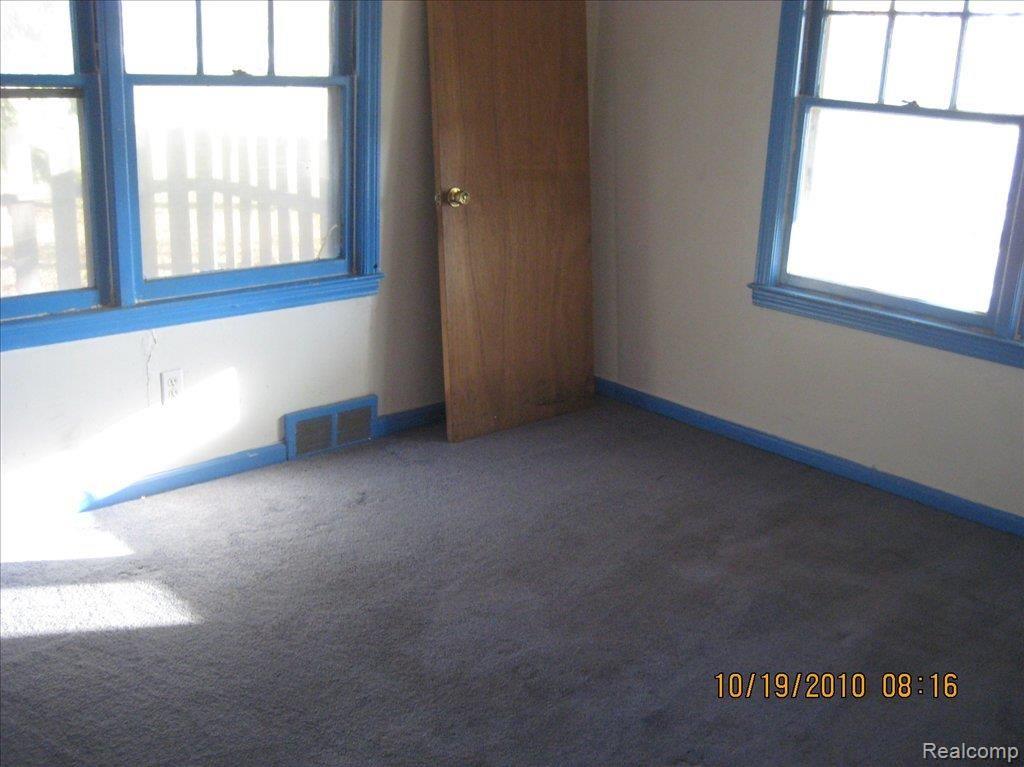 12053 Inkster Road Livonia, MI 48150 - Photo 4 of 5 Bedroom-1