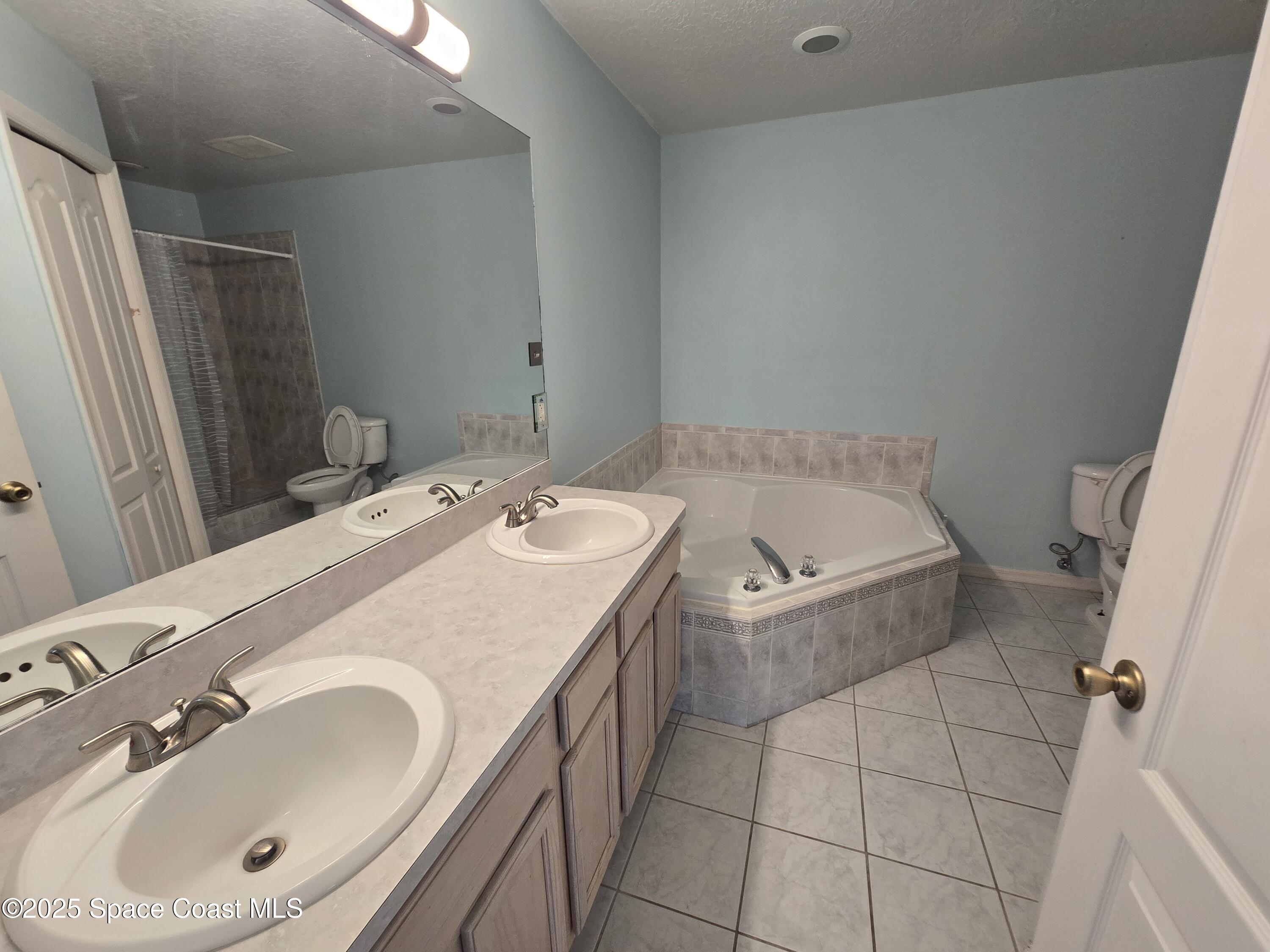 1223 Winding Meadows Road Rockledge, FL 32955 - Photo 17 of 19 20250401_083752