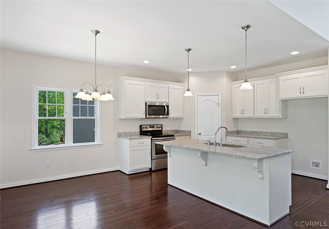 11818 Rimswell Place Midlothian, VA 23112 - Photo 11 of 37 Gallery Image 11