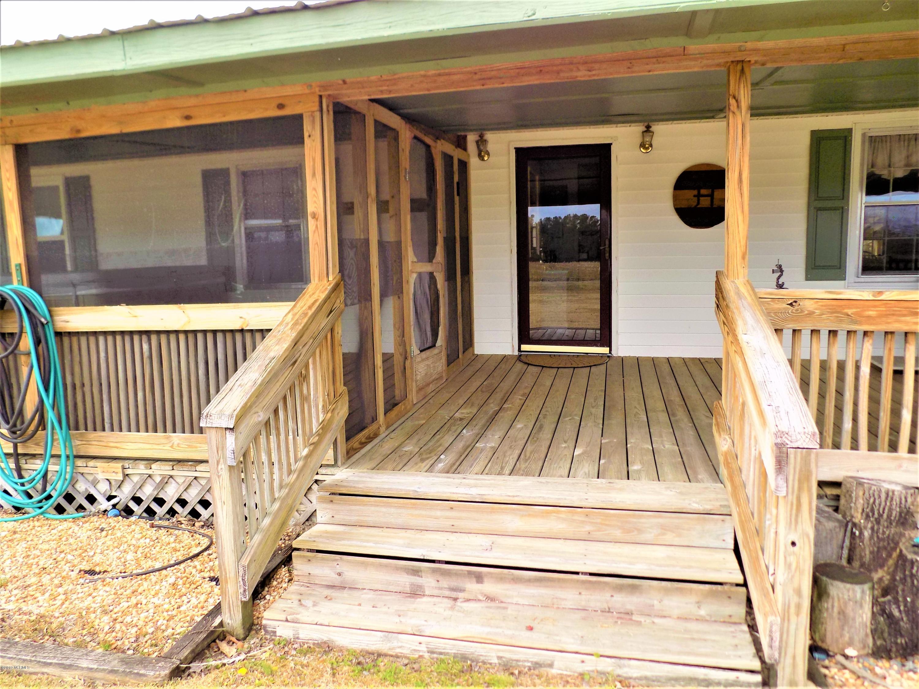 223 Cole Road Beulaville, NC 28518 - Photo 9 of 40 FRONT PORCH/ENTRANCE