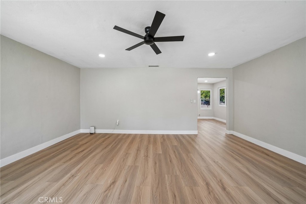 2743 12th Street Riverside, CA 92501 - Photo 11 of 62