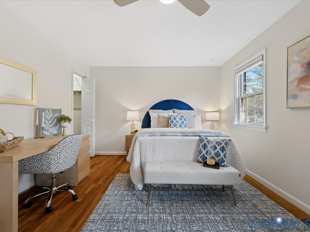 9107 Derbyshire Road, Unit J Henrico, VA 23229 - Photo 28 of 38 a living room with furniture