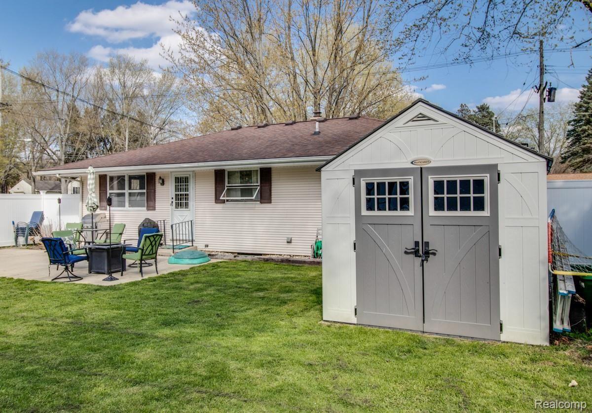 439 Ferguson Road Marshall, MI 49068 - Photo 21 of 23 004-MLS - Copy.jpg