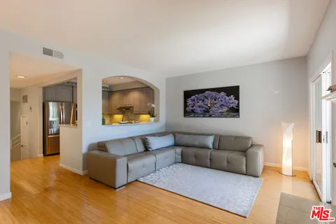 $1,699,999 | 6435 Zumirez Drive, Unit 14, Malibu, CA 90265