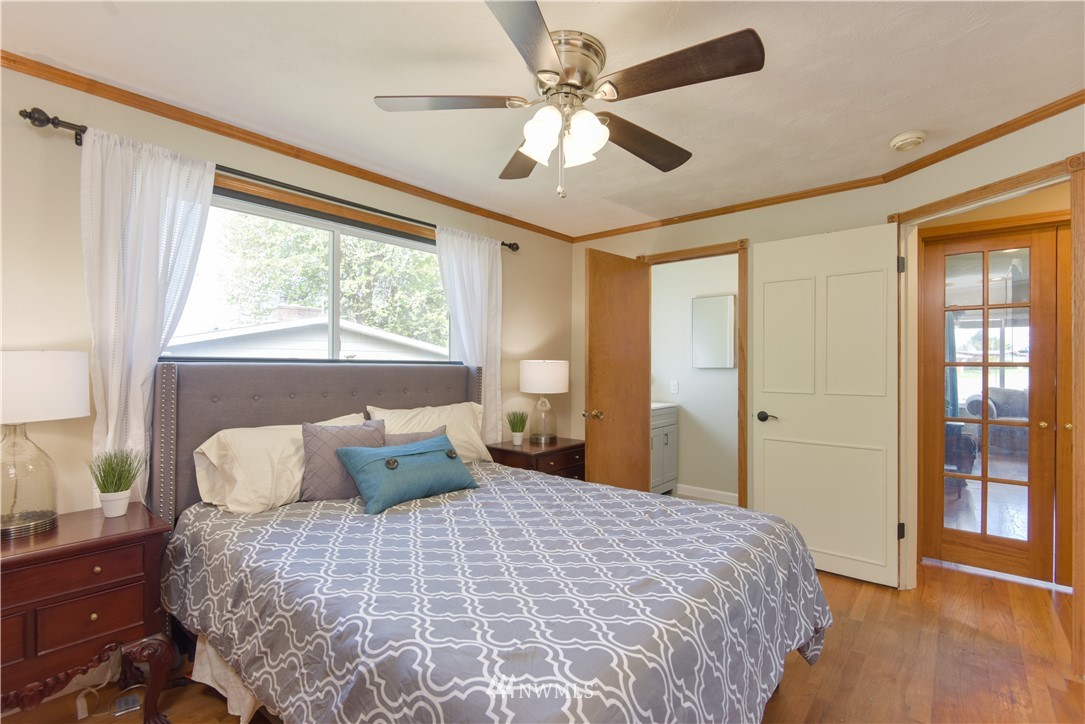 3009 Northeast 8th Street Renton, WA 98056 - Photo 15 of 25