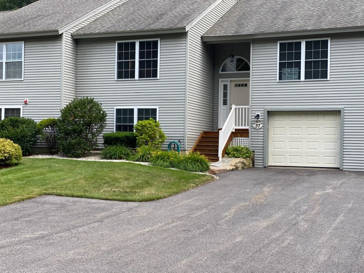 37 Centerview Road Atkinson, NH 03811 - Photo 1 of 16 Gallery Image 1